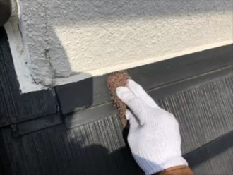 水切り板金のケレン作業